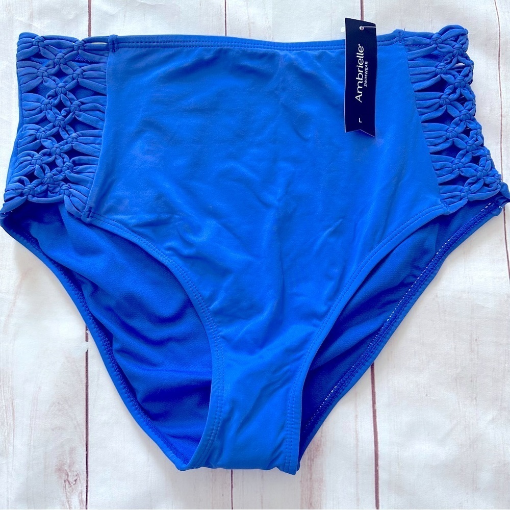 NWT Ambrielle Blue Swim Bottom Size L